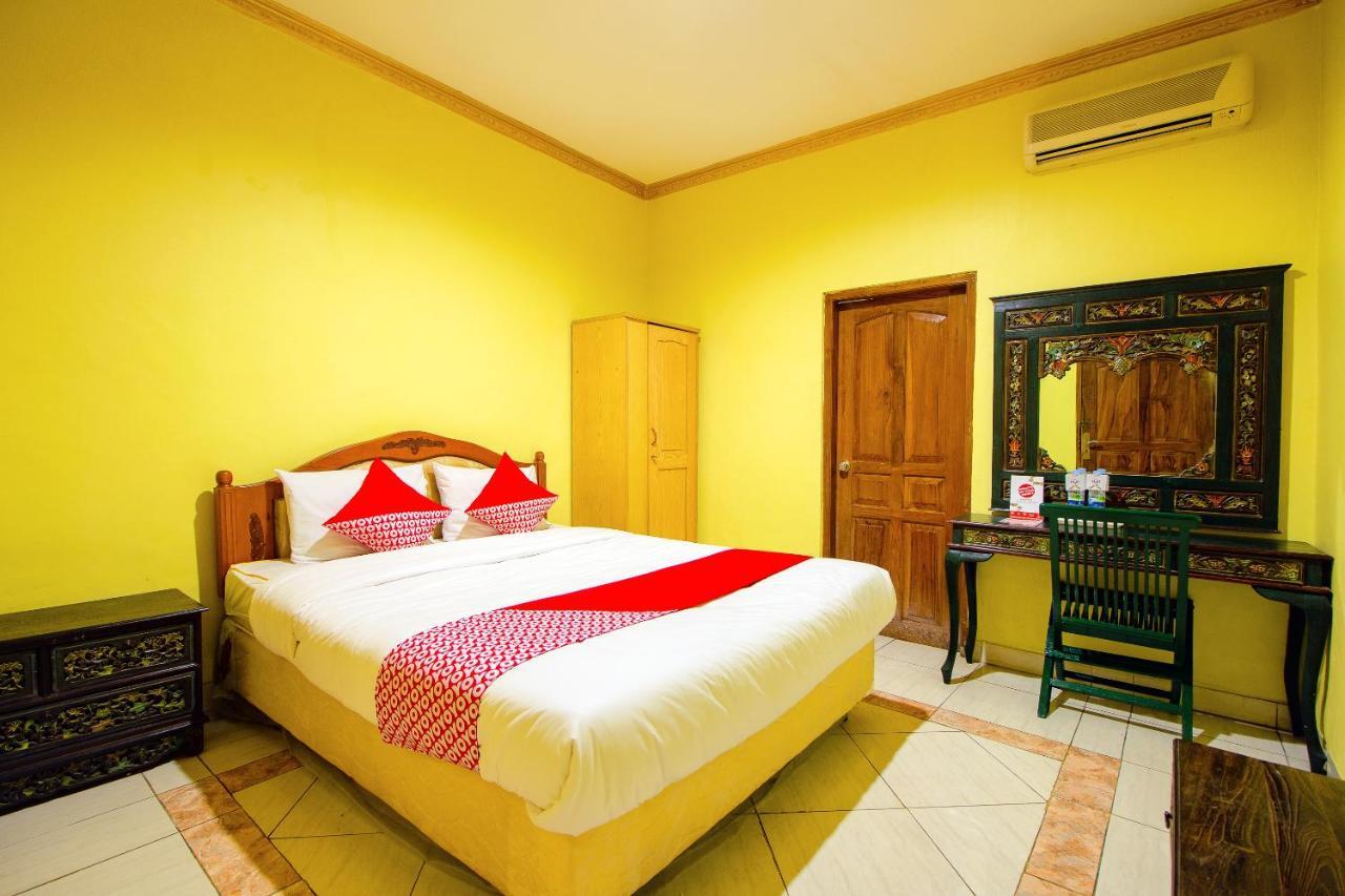 Oyo 1770 Hotel Mawar Saron 2 Kejayan Exterior foto