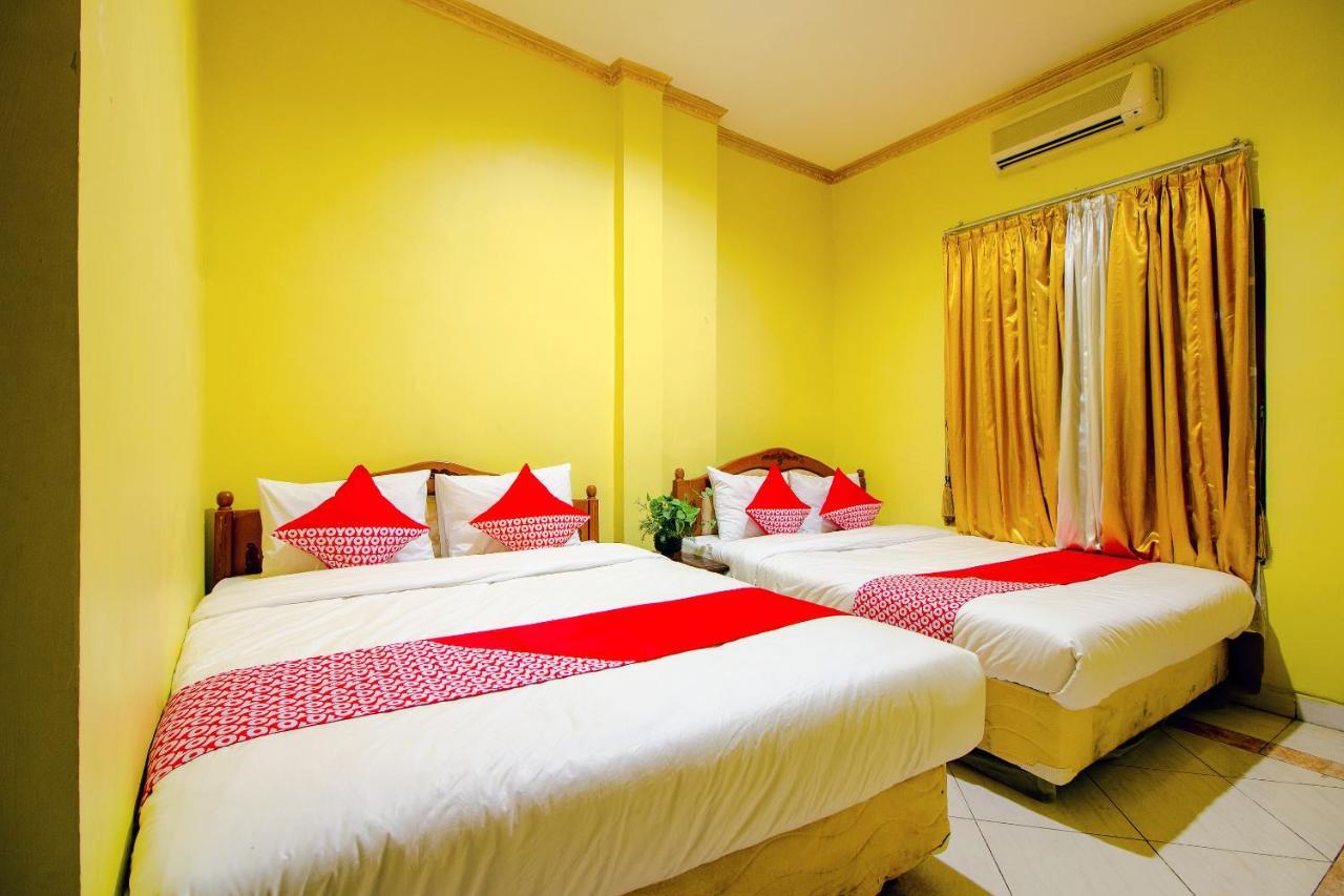 Oyo 1770 Hotel Mawar Saron 2 Kejayan Exterior foto